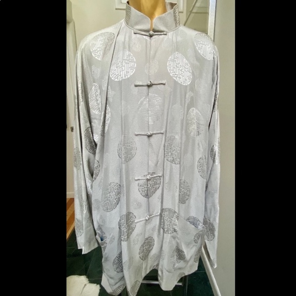 Shanghai Tang Silver Patterned Lightweight Jacket